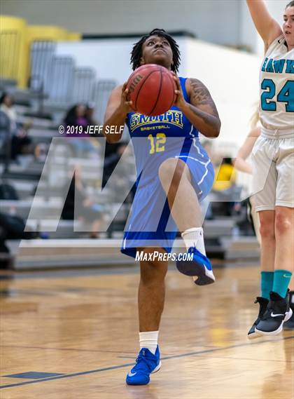 Thumbnail 2 in Oscar Smith @ Hickory photogallery.