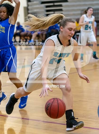 Thumbnail 2 in Oscar Smith @ Hickory photogallery.
