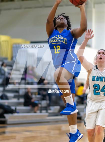 Thumbnail 3 in Oscar Smith @ Hickory photogallery.