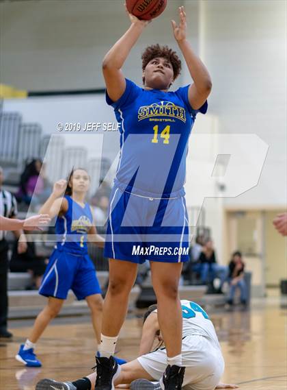 Thumbnail 1 in Oscar Smith @ Hickory photogallery.