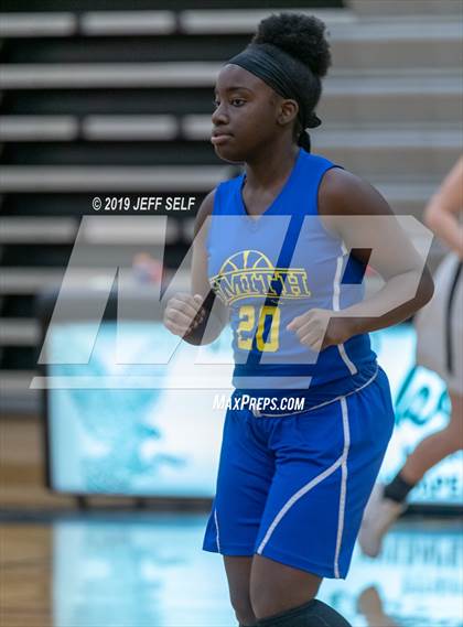 Thumbnail 3 in Oscar Smith @ Hickory photogallery.
