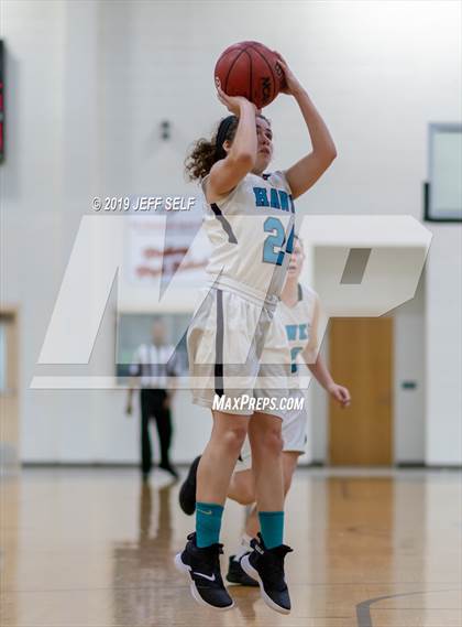 Thumbnail 2 in Oscar Smith @ Hickory photogallery.