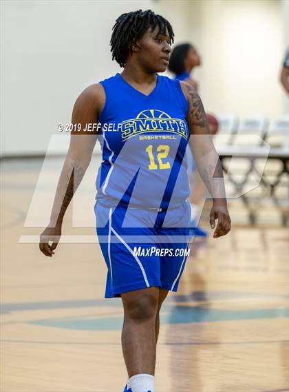 Thumbnail 1 in Oscar Smith @ Hickory photogallery.