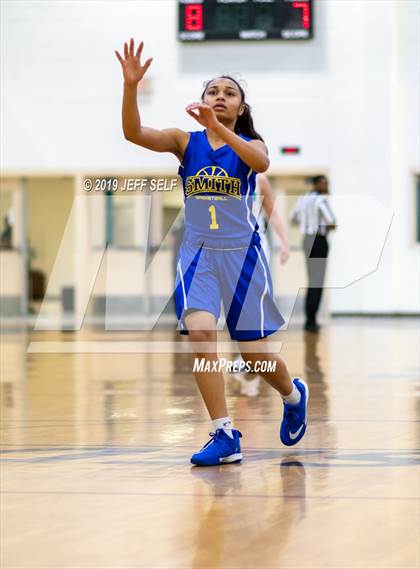 Thumbnail 3 in Oscar Smith @ Hickory photogallery.