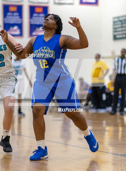 Thumbnail 2 in Oscar Smith @ Hickory photogallery.