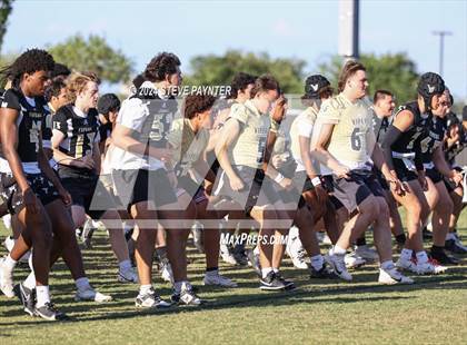 Thumbnail 2 in Verrado Black vs. Gold (Spring Football) photogallery.