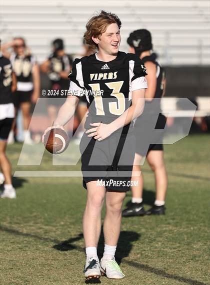 Thumbnail 3 in Verrado Black vs. Gold (Spring Football) photogallery.