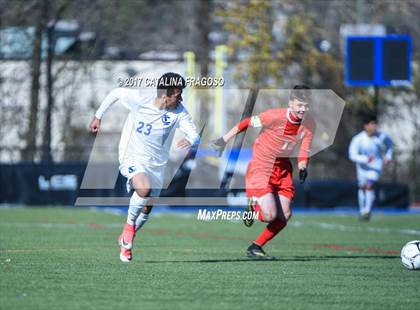 Thumbnail 2 in Center Moriches vs. Ichabod Crane (NYSPHSAA Class B Final) photogallery.