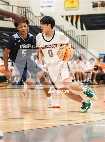 Thumbnail 2 in Valor Christian @ Lakewood photogallery.