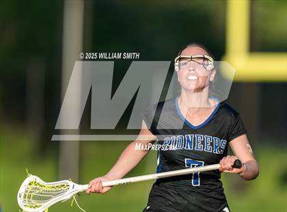 Thumbnail 2 in Lampeter-Strasburg @ York Catholic photogallery.