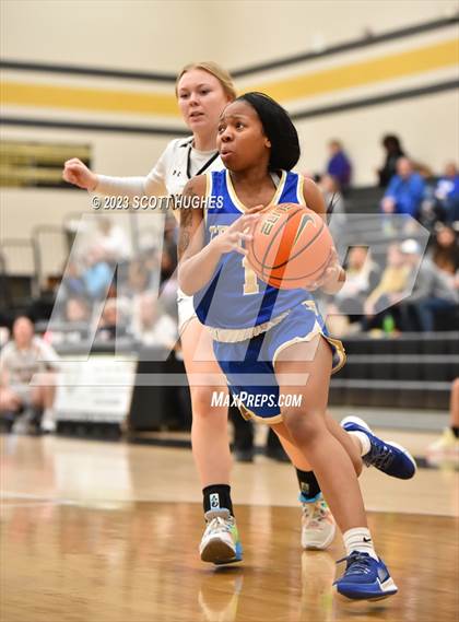 Thumbnail 1 in Wilson Central @ Mount Juliet photogallery.