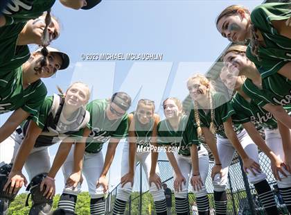 Thumbnail 3 in Shenendehowa vs. Clarence (NYSPHSAA AA Final) photogallery.