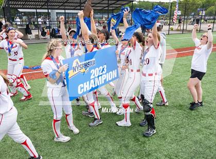 Thumbnail 3 in Shenendehowa vs. Clarence (NYSPHSAA AA Final) photogallery.