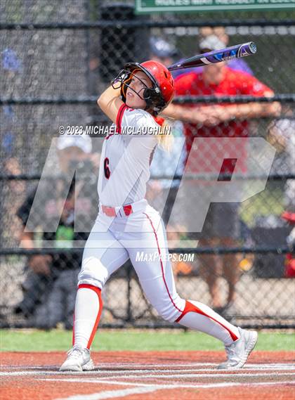 Thumbnail 3 in Shenendehowa vs. Clarence (NYSPHSAA AA Final) photogallery.