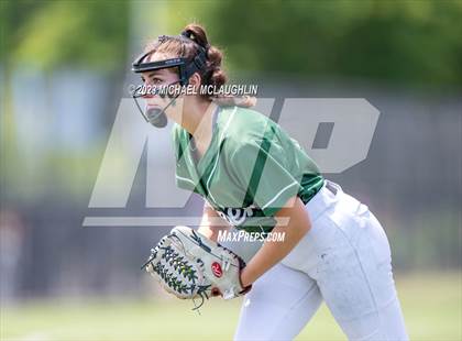 Thumbnail 3 in Shenendehowa vs. Clarence (NYSPHSAA AA Final) photogallery.