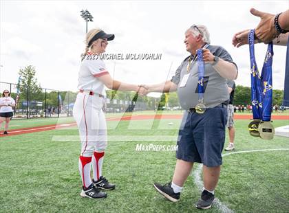 Thumbnail 3 in Shenendehowa vs. Clarence (NYSPHSAA AA Final) photogallery.