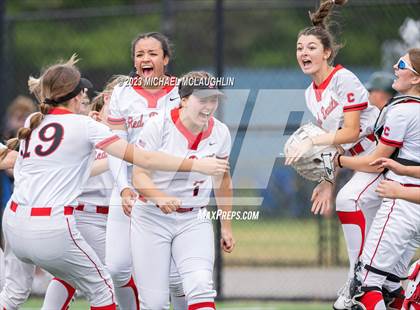 Thumbnail 2 in Shenendehowa vs. Clarence (NYSPHSAA AA Final) photogallery.
