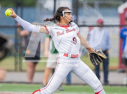 Thumbnail 2 in Shenendehowa vs. Clarence (NYSPHSAA AA Final) photogallery.