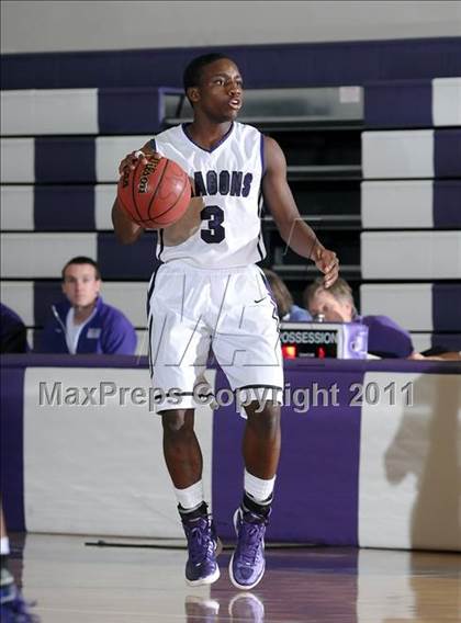Thumbnail 1 in Grant vs. Sacramento (St. Hope Elite Classic) photogallery.