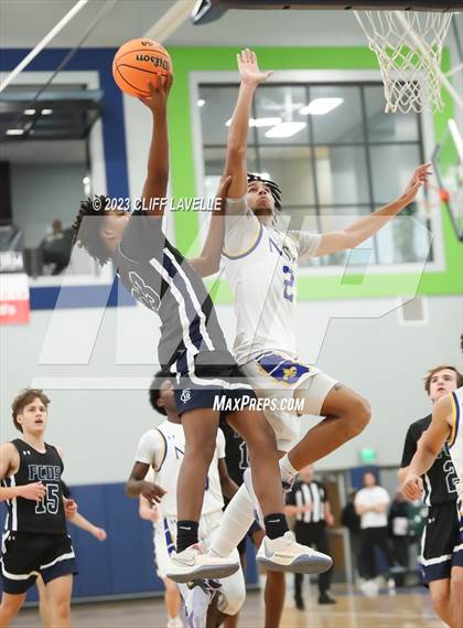 Thumbnail 3 in Forsyth Country Day vs Nansemond Suffolk Academy (Lowcountry Roundball Classic) photogallery.