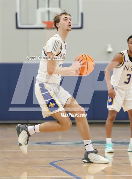 Thumbnail 1 in Forsyth Country Day vs Nansemond Suffolk Academy (Lowcountry Roundball Classic) photogallery.