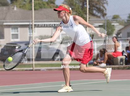 Thumbnail 2 in Oakdale vs.Sierra photogallery.