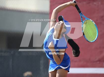 Thumbnail 1 in Oakdale vs.Sierra photogallery.