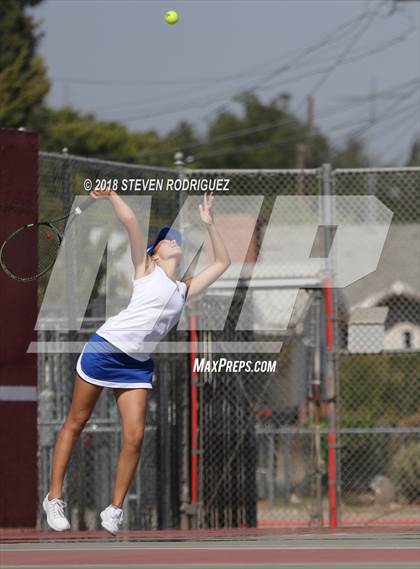 Thumbnail 3 in Oakdale vs.Sierra photogallery.