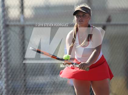 Thumbnail 1 in Oakdale vs.Sierra photogallery.