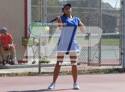Thumbnail 2 in Oakdale vs.Sierra photogallery.