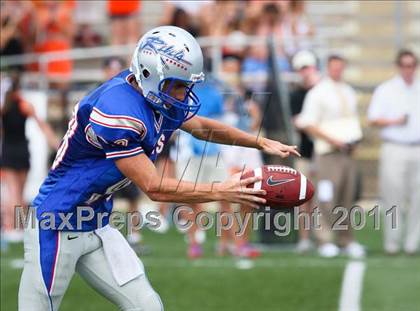 Thumbnail 3 in Hoover vs. Byrnes photogallery.