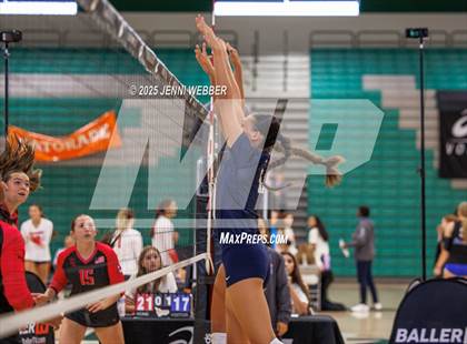 Thumbnail 1 in Kamehameha Kapalama vs. Marist (Durango Fall Classic) photogallery.