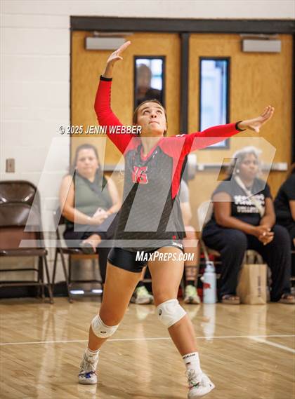 Thumbnail 2 in Kamehameha Kapalama vs. Marist (Durango Fall Classic) photogallery.