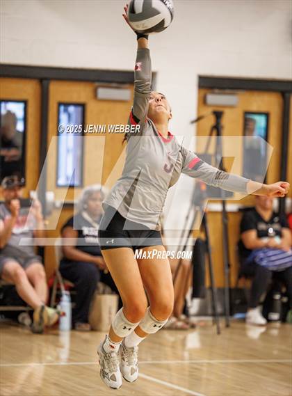 Thumbnail 3 in Kamehameha Kapalama vs. Marist (Durango Fall Classic) photogallery.