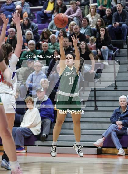 Thumbnail 3 in Lewisburg vs. Selinsgrove (PIAA District 4 Class 4A Consolation) photogallery.