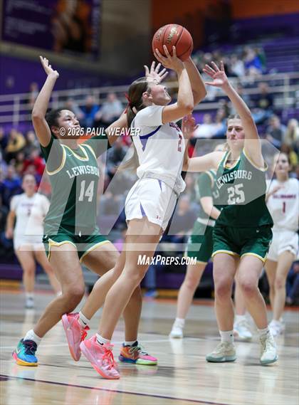Thumbnail 1 in Lewisburg vs. Selinsgrove (PIAA District 4 Class 4A Consolation) photogallery.