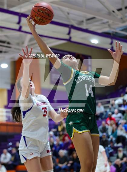 Thumbnail 1 in Lewisburg vs. Selinsgrove (PIAA District 4 Class 4A Consolation) photogallery.