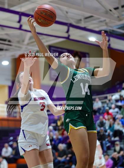 Thumbnail 2 in Lewisburg vs. Selinsgrove (PIAA District 4 Class 4A Consolation) photogallery.