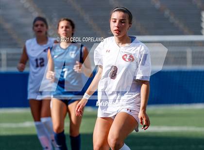 Thumbnail 3 in Johns Creek vs. Cambridge (GHSA 6A Championship) photogallery.