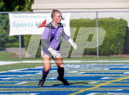 Thumbnail 3 in Johns Creek vs. Cambridge (GHSA 6A Championship) photogallery.