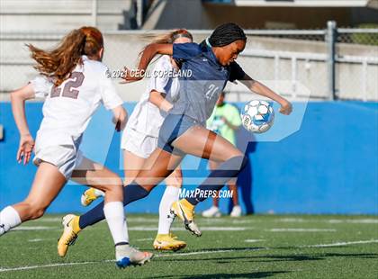 Thumbnail 3 in Johns Creek vs. Cambridge (GHSA 6A Championship) photogallery.