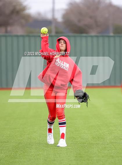 Thumbnail 2 in Ridge Point @ Allen photogallery.