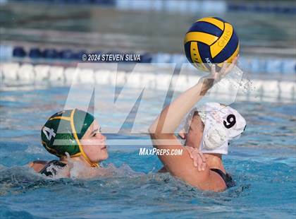 Thumbnail 2 in Patrick Henry vs. Torrey Pines (San Diego Open) photogallery.