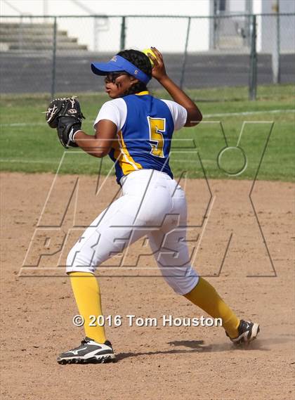 Thumbnail 2 in Northview vs Garey photogallery.
