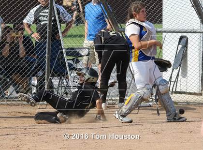 Thumbnail 3 in Northview vs Garey photogallery.