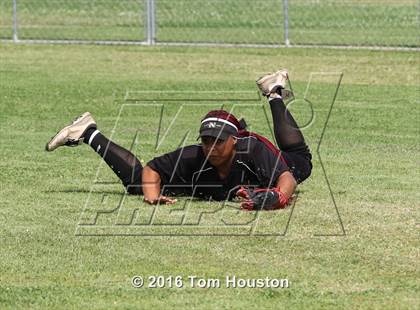 Thumbnail 3 in Northview vs Garey photogallery.