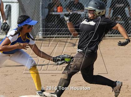 Thumbnail 2 in Northview vs Garey photogallery.