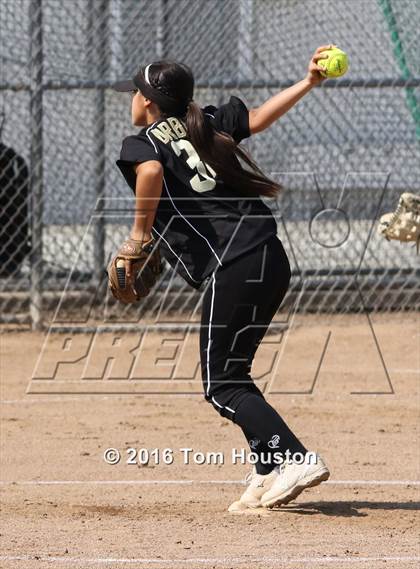 Thumbnail 1 in Northview vs Garey photogallery.