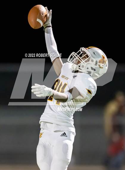Thumbnail 1 in Yuba City vs Vista del Lago (CIF SJS D3 Round 1 Playoff) photogallery.