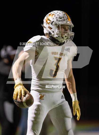 Thumbnail 3 in Yuba City vs Vista del Lago (CIF SJS D3 Round 1 Playoff) photogallery.